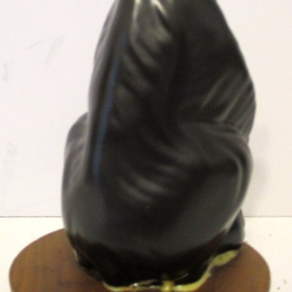 Solid Walnut Sculpture Canadian Wildlife Series by HERTA 6" Tall Black Bear - Picture 5 of 9